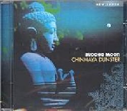 DUNSTER CHINMAYA :  BUDDHA MOON  (NEW EARTH)

Fin da giovane Chinmaya Dunster ha sempre dimostrato una grande passione per l'oriente che lo ha portato a viaggiare per tutta l'India alla scoperta della musica classica di questo paese, degli strumenti e dei maestri che ne hanno segnato la storia. Dopo aver fatto pratica con importanti maestri indiani, Chinmaya diventa un guru del sarod, creando uno stile personale caratterizzato dall'armoniosa miscela di elementi occidentali ed orientali. Il maestro della fusion torna con un nuovo album, Buddha Moon, in cui collabora con due virtuosi musicisti classici indiani per dare vita ad una splendida performance di due raga del mattino. L'intero album offre melodie tranquille e solenni che affondano le proprie radici nell'atmosfera meditativa che circonda l'alba dopo una notte di luna piena. Buddha Moon  un album che regala momenti di vera pace che offrono la possibilit di concentrarsi sul proprio ego per capirne le necessit psicofisiche e favorirne il benessere.