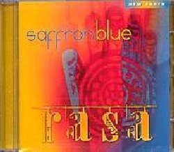 RASA :  SAFFRON BLUE  (NEW EARTH)

Il duo Rasa nasce dall'incontro tra il polistrumentista Hans Christian e la talentuosa cantante Kim Waters. Saffron Blue � un album di musica devozionale indiana interpretata con passione e dolcezza dai due artisti che condividono un grande amore per la cultura indiana, cresciuto durante i tanti viaggi fatti nella terra di Gandhi. Gruppo tra i pi� seguiti in ambito new age i cui primi due album sono stati New Age Album of the Year su Amazon nel 2000 e nel 2001, Rasa ha il grande merito di far rivivere nei propri lavori musiche devozionali senza tempo, arricchendole con elementi moderni, senza mai stravolgere ed anzi esaltando la loro delicata grazia. In Saffron Blue quattro eccezionali vocalisti sono il perfetto contraltare alla squisita voce della Waters ed ai virtuosi arrangiamenti di Hans Christian, mentre le percussioni, con il loro ritmo, creano un'atmosfera ipnotizzante. Saffron Blue � un album di inusuale bellezza che, con le sue melodie profondamente spirituali, evoca sentimenti di estasi trascendente, offrendo all'ascoltatore la possibilit� di intraprendere un profondo viaggio interiore.