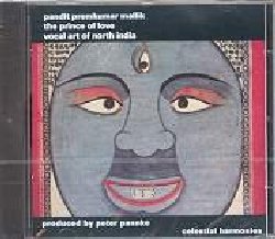 MALLIK PANDIT PREMKUMAR :  THE PRINCE OF LOVE - VOCAL ART OF NORTH INDIA  (CELESTIAL HARMONIES)

Il canto dhrupad nasce nel XV secolo nel contesto pastorale di Braj, tra Delhi e Agra. La scoperta di questo stile ha decretato la nascita di quella che viene oggi definita la musica classica dell'India del nord. Caratterizzato da movimenti lenti e registri profondi, il dhrupad  stato sempre considerato un'arte vocale esclusivamente maschile. L'unico strumento adeguato ad accompagnare le voci degli interpreti era il rudra vina, uno strumento che si racconta sia stato forgiato da Shiva stesso. Nel corso di un breve periodo di tempo, il dhrupad divenne cos popolare che i maraj, sovrani del paese, invitarono i musicisti chiusi nei loro ashram a raggiungere la corte. Anche se i regnanti erano devoti musulmani, il contenuto delle canzoni che parlavano di Krishna e di altre divinit, non furono modificati. Dal XIX secolo, il dhrupad  stato eclissato dal khyal, un nuovo tipo di esecuzione che permetteva all'artista di avere maggior spazio per esprimere il proprio virtuosismo. Sconosciuta ai musicisti occidentali, l'arte del dhrupad  sopravvissuta in alcune remote regioni come Darbhanga, vicino al confine nepalese e nei templi di Varanasi. La storia musicale della famiglia Mallik inizia con i due fratelli Radhakrishna e Kastaram che arrivarono alla corte di Darbhanga nel 1775. I talentuosi membri di questa famiglia che sono riusciti a far sopravvivere la tradizione del dhrupad, sono famosi per il loro stile molto ritmato ed il ricco repertorio. Premkumar  il figlio pi giovane della dinastia ed attualmente insegna musica vocale all'universit di Allahabad. Prem, la prima parte del nome significa amore, mentre Kumar  un titolo che viene dato a coloro che hanno origini nobili: The Prince of Love - Vocal Art of North India  un album straordinario che racchiude tutta la sapienza musicale dell'antica tradizione dhrupad.