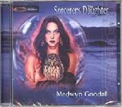 GOODALL MEDWYN :  THE SORCERER'S DAUGHTER  (MG MUSIC)

Dopo quasi venti anni di grandi successi, Medwyn Goodall  fra i pi amati compositori di musiche perfette per accompagnare i momenti migliori della propria giornata: le sue origini celtiche (Medwyn  nato ed abita vicino all'antico misterioso insediamento di Stonehenge) affiorano nelle melodie di molti suoi album, alcuni dei quali - come la trilogia dedicata ai druidi e quella celtica - sono diventati veri e propri classici new age. Il suo nuovo album The Sorcerer's Daughter  un ritorno alle magiche sonorit celtiche, create da una serie di strumenti acustici tradizionali affiancati da chitarra, pianoforte ed altri strumenti a corda e dedicate ad una bellissima donna. Ma non una donna qualsiasi. Una donna dotata di grande sapienza ed antichi poteri, l'ultima discendente di una famiglia che custodisce questi segreti da generazioni: possiamo sentire la sua voce attraverso il canto della vocalista Karen Kay che accompagna splendidamente Medwyn in alcune delle registrazioni. The Sorcerer's Daughter  un album carico di magia e mistero che non mancher di affascinare ancora una volta tutti coloro che hanno apprezzato i suoi precedenti lavori. Sicuramente uno dei migliori album del generoso compositore inglese.