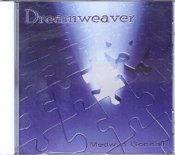 GOODALL MEDWYN :  DREAMWEAVER  (MG MUSIC)

Evocativo, fantasioso e suggestivo, Dreamweaver  il nuovo album di Medwyn Goodall, uno dei pi apprezzati compositori di musiche strumentali che da anni incanta ed ispira i suoi fan con melodie che spaziano tra diversi stili. Le innovative melodie di Goodall sono create da una ricca strumentazione che comprende pianoforte, chitarre, dulcimer e flauto di pan. Album di grande suggestione, Dreamweaver sembra iniziare in una camera da letto a mezzanotte, con un orologio che delicatamente scandisce le ore mentre il vento fuori soffia. L'ascoltatore viene trasportato in un viaggio dell'immaginazione, attraverso una serie di sogni, in una realt parallela fatta di stupore e meraviglia. Un album ideale per rilassarsi e sognare ad occhi aperti.