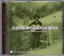 VARIOUS :  CLASSIC APPALACHIAN BLUES  (SMITHSONIAN)

'Cugino di montagna' del blues del Delta, l'Appalachian blues rappresenta un mix distintivo di stili europei e africani nato al crocevia di linee ferroviarie, miniere e insediamenti rurali nella regione degli Appalachi meridionali. La compilation Classic Appalachian Blues propone una selezione di materiale tratto dagli archivi della Smithsonian Folkways oltre a registrazioni dal vivo effettuate durante lo Smithsonian Folklife Festival. La musica di artisti blues come Pink Anderson, Lesley Riddle, Etta Baker, John Jackson e Doc Watson risuona in questo album dimostrando che il blues dei monti Appalachi deve essere considerato un tassello importante della musica americana e una delle fonti dirette del blues acustico.