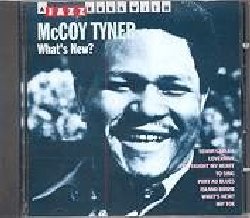 TYNER McCOY :  WHAT'S NEW?  (JAZZ HOUR)

low-price - McCoy Tyner (piano), Avery Sharpe (basso), Louis Hayes (batteria). Nato a Philadelphia nel 1938, il pianista McCoy Tyner ha iniziato il suo periodo di gloria con la partecipazione al fortunato quartetto di John Coltrane nella prima met degli anni '60. Tyner si un al carismatico sassofonista nell'estate del 1960 dopo essere stato membro del Jazztet di Art Farmer e Benny Golson per sei mesi: l'incessante ricerca dell'innovazione di Coltrane fu fondamentale per la sua formazione artistica. Fino a quel punto infatti le principali influenze che si riscontravano nel suo stile pianistico si potevano ricondurre a virtuosi come Art Tatum, Bud Powell e Thelonious Monk, ma suonare con Coltrane gli impose di creare il proprio stile, diverso dalle 'tradizionali' armonie del bebop. L'alchimia unica tra Coltrane e Tyner dur cinque anni fino a quando gli esperimenti di Coltrane con il free jazz - aggiungendo per esempio un secondo batterista alla formazione - minarono il naturale equilibrio del gruppo dando a McCoy Tyner ed a Elvin Jones il motivo per cercare la propria soddisfazione musicale in altre direzioni. A quel punto Tyner aveva gi pubblicato diversi influenti album a suo nome ma fu solo nel 1972, dopo aver cambiato una serie di case discografiche, che la sua carriera prese il volo. What's New? propone una splendida sessione dal vivo registrata nel 1987 a Fort Lauderdale in Florida: il trio testimonia la forza ed il pianismo di McCoy Tyner accompagnato dall'esperienza del batterista Louis Hayes e dal talento del giovane bassista Avery Sharp, alle prese con un repertorio di standards ed originali.