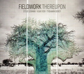 FIELDWORK :  THEREUPON  (PI RECORDINGS)

�Thereupon� � l�attesissimo ritorno del supergruppo jazz Fieldwork, descritto da NPR come un �power trio per il nuovo secolo�. Si tratta di un collettivo di lunga data composto da tre celebri innovatori della musica contemporanea: il sassofonista contralto Steve Lehman, il pianista Vijay Iyer e il batterista Tyshawn Sorey. Dalla loro ultima uscita, �Door� del 2008, le carriere di questi musicisti sono decollate: avendo contribuito a rimodellare il linguaggio della musica creativa negli ultimi due decenni, tutti e tre hanno raggiunto l�apice della scena jazz e della musica improvvisata, ricevendo il plauso universale della critica e importanti premi come le MacArthur Fellowships e il Premio Pulitzer. La musica dei Fieldwork � un mix incredibile nel quale � possibile trovare jazz, composizione moderna, musica africana e sud asiatica, hip-hop, elettronica e l�influente musica dell�AACM di Chicago, il tutto incanalato attraverso un ethos collettivo. L�immaginazione musicale di questi artisti spazia a 360 gradi, con rigore, audacia e una tavolozza estetica unica che permette loro di evocare un mondo musicale denso e viscerale, di grande impatto, con una misteriosa logica interna. Le performances di �Thereupon� catturano l�avanguardistica interazione dei tre musicisti che ascoltano profondamente, poi rispondono l�uno all�altro con rara intensit�, sfumando in questo modo i confini tra composizione e improvvisazione. Con questo nuovo capitolo, i Fieldwork si riaffermano come una delle unit� sperimentali pi� vitali dei nostri giorni.