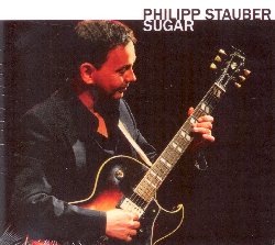 STAUBER PHILIPP :  SUGAR  (EDITION COLLAGE)

Philipp Stauber  un apprezzato chitarrista jazz tedesco che ha avuto il privilegio di studiare con grandi maestri come Joe Pass, Howard Roberts e Kosta Lukacs. A Stauber interessa la sfida musicale, l'avventura dell'incontro sonoro spontaneo e quella magia tutta particolare che prende forma dal dialogo attraverso la musica. Sugar, nuovo album del chitarrista assieme a Till Martin (sax), Henning Sieverts (basso), Bastian Juette (batteria) ed all'ospite Jan Eschke (pianoforte), propone un jazz vibrante e senza tempo, elegante e sempre molto vicino al blues. In Sugar cinque grandi musicisti si muovono all'interno della migliore tradizione jazz con insuperabile padronanza tecnica, sensibilit e virtuosismo, parlando una lingua strumentale che non  mai affettata o complessa, ma molto comprensibile, senza per negare all'ascoltatore qualche inaspettata scelta artistica.