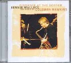 WALLACE BENNIE :  DISORDER AT THE BORDER  (ENJA)

mid-price - Disorder at the Border  il risultato di una grande passione del sassofonista Bennie Wallace per Coleman Hawkins. L'album, registrato al Jazz Festival di Berlino del 2004, presenta brani di Hawkins rielaborati dallo stile inconfondibile di Wallace. Il suono penetrante del sax  supportato da un cast artistico di tutto rispetto: Terell Stafford (tromba), Ray Anderson (trombone), Jesse Davis (sax alto), Brad Leali (sax alto), Adam Schroeder (sax baritono), Donald Vega (piano), Danton Boller (basso), Alvin Queen (batteria). Sono davvero pochi i musicisti che riescono ad avere la stessa versatilit di Benne Wallace; il suo timbro ed il senso ritmico rappresentano due delle sue tante doti ma non bisogna trascurare anche il grande senso di interplay. Disorder at the Border mette insieme l'arte di un ipotetico dualismo Hawkins-Wallace; il vecchio ed il nuovo di un modo di intendere il jazz, di un sentire comune.