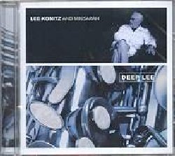 KONITZ LEE & MINSARAH TRIO :  DEEP LEE  (ENJA)

mid-price - Lee Konitz, che ha compiuto 80 anni poche settimane dopo questa registrazione,  stato una figura chiave in quella rivoluzione della musica jazz della fine degli anni '40 che  stata riconosciuta poi come la nascita del cool jazz. Oltre a fare da legame tra la Capitol Orchestra di Miles Davis ed il sestetto di Lennie Tristano, Lee Konitz ha introdotto una morbidezza ed un controllo emotivo che erano assolutamente nuovi per il jazz di allora. Rifiutando la forzata e ammiccante espressivit dei suoi colleghi sassofonisti di quel tempo, Konitz ha scelto il ben pi difficile sentiero della concentrazione, del rigore e dello stile. Quasi sessanta anni dopo l'innovazione che Konitz ha contribuito a introdurre nel mondo del jazz, un trio formato da tre giovani studenti del Berklee College of Music sembra trarre nuova linfa da questa eredit. Il pianista tedesco Florian Weber, il contrabbassista americano Jeff Denson ed il batterista israeliano Ziv Ravitz hanno formato infatti uno straordinario trio dal nome evocativo: Minsarah. In ebraico minsarah significa 'prisma' e cos come un prisma rende visibili i colori della luce, questo trio si propone di infrangere le strutture convenzionali per scoprirne le sfaccettature nascoste e portarle alla superficie. I Minsarah si presentano come un trio equilibrato, in cui nessun componente prevale sull'altro, e il loro lavoro di ricerca musicale  stato premiato con il German Record Critics Award per il loro omonimo album del 2006. La collaborazione tra Lee Konitz e i trio Minsarah non  soltanto frutto di un fortunato incontro, ma la diretta conseguenza di una naturale affinit spirituale e artistica. Il leggendario sassofonista considera questo trio uno dei migliori con cui ha collaborato nel corso della sua lunga carriera e l'approccio spontaneo, talvolta sorprendente, che i Minsarah hanno verso l'improvvisazione  sicuramente legato alla concezione musicale di Konitz. In Deep Lee possiamo scoprire cos non tanto un sassofonista accompagnato da un trio, ma un quartetto di grandi individualit che si influenzano e ispirano a vicenda grazie ad una profonda e naturale affinit.