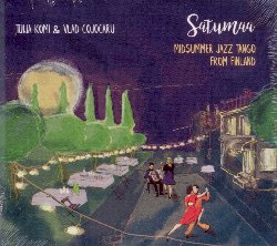 KOMI TUIJA & COJOCARU VLAD :  SATUMAA - MIDNIGHT JAZZ TANGO FROM FINLAND  (ENJA)

Quando il tango  arrivato in Finlandia, non ci si aspettava che sarebbe rimasto: il tango  infatti una creatura del sud, nato nella seconda met del XIX secolo in Argentina da una fusione della musica degli schiavi africani con un tocco di habanera e musica coloniale da sala. Quando l'ondata del tango europeo, prima dell'inizio della Grande Guerra, arriv sulle coste di Helsinki, i compositori si divertivano a scrivere parodie sull'intimit ritualizzata e sul fascino nascosto dei balli di coppia e quasi sembrava che con il tango la sofferenza fosse pi bella. In questo modo il tango si  trasformato da musica d'importazione ad impulso primario che influenzava da una parte musicisti jazz come Toivo Karki che scrisse inni agrodolci al tango, e dall'altra vocalisti locali, come M.A. Numminen, che affrontavano questo genere con fervore ed un tocco di ironia, facendolo diventare uno dei pilastri della cultura musicale del luogo. Tuija Komi, straordinaria cantante finlandese, oggi residente in Baviera, propone Satumaa - Midnight Jazz Tango from Finland, un album composto da alcune tracce davvero finlandesi, composizioni degli argentini Astor Piazzolla e Carlos Gardel, brani di compositori nord-americani come Henry Mancini e Stevie Wonder e addirittura una canzone pop di Josef Rixner ed un classico di bossa nova firmato da Joao Antonio Carlos Jobim e Vinicius de Moraes. Mentre Tuija Komi canta le canzoni con un timbro setoso ed una presenza ammaliante, l'eccellente fisarmonicista moldavo Vlad Cojocaru arricchisce la musica con una buona dose della fierezza tipica del temperamento sud-est europeo, creando un'atmosfera a met strada tra seriet ed intrattenimento che rende il tutto molto interessante e mai scontato. Satumaa - Midnight Jazz Tango from Finland  un album intenso e godibile allo stesso tempo, in cui le suggestioni del tango si sposano con quelle appartenenti ad altri generi musicali, regalando all'ascoltatore un'avventura sonora piena di emozioni e sorprese.