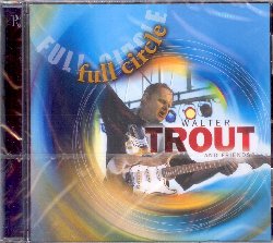 TROUT WALTER :  FULL CIRCLE  (RUF)

Nativo del New Jersey, il blues-rocker Walter Trout ha partecipato a diverse tourne con John Lee Hooker, Big Mama Thornton e Joe Tex. Nel 1981 il musicista fu ingaggiato per sostituire Bob Hite nella formazione Canned Heat con la quale rimase per tutto il decennio e successivamente ebbe la possibilit di suonare con i Bluesbreaker di John Mayall, con i quali rimase per circa cinque anni, fino a quando non fu notato da un organizzatore di concerti danese che si propose di finanziare un suo tour da solista. Il rockin blues di Trout  caratterizzato dalla notevole capacit compositiva del musicista, da interessanti parti vocali, dalle note infuocate della chitarra e dalla capacit di Trout di ampliare i confini del blues tradizionale. Full Circle  la realizzazione di un grande sogno del bluesman americano: comporre e suonare con alcuni grandi artisti tra i quali John Mayall, Bernard Allison, James Harman, Coco Montoya, Eric Sardinas, Jeff Healey ed altri ancora, offrendo al pubblico un viaggio tra i diversi stili che formano il blues. Full Circle  una splendida celebrazione delluniverso blues con Trout che cerca di capire che strada stia prendendo oggi questo genere e desideroso di abbattere i confini che ancora separano il blues dei puristi dal pi moderno blues-rock. Full Circle  dunque una bella celebrazione del blues come forma darte viva e sfaccettata che ha ancora molto da offrire.