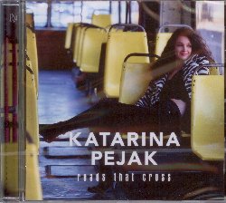 PEJAK KATARINA :  ROADS THAT CROSS  (RUF)

Da Belgrado, sua citt natale, ai Marz Studios in Texas, dove ha registrato il suo nuovo album, la cantante, compositrice e musicista Katarina Pejak ne ha fatta di strada! Dopo aver studiato pianoforte, Katarina si  fatta conoscere in Serbia per il suo rock tagliente e la sua voce graffiante, ma lei aveva piani pi ambiziosi. Nel 2011 si  trasferita negli Stati Uniti grazie alla vittoria di una borsa di studio per il prestigioso Berklee College of Music che annovera tra i suoi passati studenti Steve Vai e Quincy Jones. Anche in questo caso Katarina ha dimostrato di essere all'altezza delle aspettative vincendo l'ambitissimo Songwriting Achievement Award. Ora l'artista serba vive a Nashville, ma il suo nuovo album, Roads that Cross,  nato in Texas dove  arrivata con i brani, tutti suoi originali, gi pronti, una band stellare che comprende Laura Chavez (chitarra), Lonnie Trevino Jr. (basso), Damien Llanes (percussioni) e Mike Zito (chitarra e voce in Moonlight Rider) ed un grande desiderio di realizzare un disco davvero speciale. La giovane e gi pluripremiata artista propone all'ascoltatore una track list di brani freschi e godibili che fondono blues, jazz, country e rock 'n'roll e che vede Mike Zito anche nelle vesti di produttore. Racconta Zito: Una giovane donna serba circondata da Americani, nel sudest del Texas, prende le redini e dirige la band nell'interpretazione di alcune delle migliori canzoni che ho potuto ascoltare da molto tempo a questa parte. La sua voce  sottile e seduttiva, il suo modo di suonare le tastiere  appassionato. Ha emozione, passione e un bisogno disperato di fare della musica magica. Missione compiuta: ascoltare Roads that Cross  come fare un viaggio magico su di un tappeto volante. L'album propone una miriade di suggestioni ed emozioni: si passa dal groove latino di She's Coming After You al sapore reggae di Down With Me, fino al jazz raffinato di The Harder You Kick ed al blues di Moolight Rider. Continua Zito: Vi far pensare, vi far piangere. Alla fine del disco, vi avr sul palmo della sua mano. Per Katarina questo  solo l'inizio.... Roads That Cross  un album la cui musica travalica i confini per unire le persone, spaziando tra i generi per offrire all'ascoltatore un'esperienza sonora davvero unica. Il disco  disponibile anche in versione vinile.