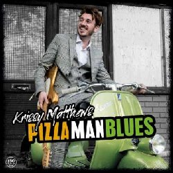 MATTHEWS KRISSY :  PIZZA MAN BLUES  (RUF)

Primavera 2020. Krissy Matthews ha 28 anni ed ha gi trascorso met della sua vita sul palco con la sua band britannico-norvegese. Il nuovo disco del talentuoso chitarrista e cantautore, Pizza Man Blues, cattura il momento in cui ogni sicurezza  svanita. Riflette Matthews: Nell'ultimo anno abbiamo dovuto adattarci tutti a nuove condizioni. Non mi  stato pi permesso di andare in tourne, ma ho cercato di mantenere la mia passione. Ho lavorato come un matto: come fattorino della pizza, dei fiori, come volontario per il servizio sanitario nazionale. Nelle mie nuove canzoni ho elaborato queste esperienze. Stilisticamente in Pizza Man Blues, il chitarrista attraversa molti confini: dal rock, soul e blues al country, folk e indie. Dice Krissy Matthews: Non sono un fan delle restrizioni. Scrivo spontaneamente senza pensare a cosa  permesso o no. Questa volta suono cos. La prima traccia Mayday pone domande importanti e ha un ritornello trascinante: La vedo come una sorta di lettera di Madre Natura alla terra, vuole che cambiamo qualcosa, spiega Matthews. The Man Said No traduce in musica la lotta per la sopravvivenza che abbiamo tutti dovuto affrontare, mentre i tristi suoni dell'organo di Can't Keep Us Apart ricordano il mal d'amore che molte coppie hanno dovuto sopportare per non potersi vedere. Poi c' Anti-Social Media che racconta i pericoli dei vari social media, Hairdryin' Drummer Man che  un omaggio al batterista tedesco, purtroppo scomparso, Hansi Wallbaum, Ride che ha delle sonorit che ricordano i Led Zeppelin, Pizza Man Blues che  un pezzo travolgente che d il titolo al disco e molto, molto altro ancora!