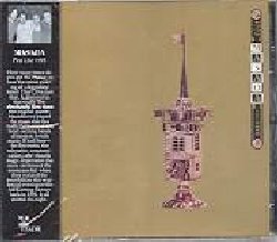 MASADA :  FIRST LIVE 1993  (TZADIK)

Archival Series - John Zorn (sax, composizione), Joey Baron (batteria), Greg Cohen (basso), Dave Douglas (tromba). Quante volte ti  capitato di sentire il primissimo concerto di un gruppo diventato leggendario? Questo cd  proprio l'occasione che aspettavi. Una vera perla. First Live 1993 documenta la prima volta dal vivo in assoluto della formazione originale del quartetto Masada, impegnato ad interpretare le musiche che lo hanno reso una delle principali formazioni dell'attuale scena musicale ebraica. C' tutta la magia Masada: lo spettacolo pirotecnico e la comunicazione telepatica fra i musicisti. Potrai partecipare alla stessa eccitazione dei musicisti quando si resero conto delle enormi possibilit di questo gruppo in quella serata davvero speciale del settembre 1993 al vecchio Knitting Factory. Per Masada tutto ebbe inizio quella notte.