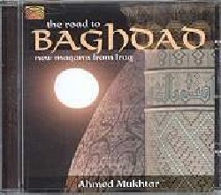 MUKHTAR AHMED :  THE ROAD TO BAGHDAD  (ARC)

Ahmed Mukhtar riporta agli antichi fasti la tradizione musicale irachena, il primo capace di reinterpretare l'antico stile con una tecnica virtuosistica davvero straordinaria. Nato nel 1967 a Baghdad, Ahmed Mukhtar ha iniziato a suonare l'oud e le percussioni tradizionali arabe gi a dieci anni, studiando e suonando con i pi importanti musicisti tradizionali della capitale irachena e proseguendo gli studi prima al conservatorio di Damasco e pi tardi al London College of Music. Ha suonato in molti prestigiosi festival internazionali continuando la sua ricerca sulla tradizione della principale forma musicale araba, il maqam, di cui ha scoperto una forma riferibile al filosofo arabo Al-Kindy: la sua musica riflette la ricca e complessa tradizione musicale dell'antica Mesopotamia pur nella ricerca di nuove espressioni sonore. The Road to Baghdad propone l'affascinante forma musicale del maqam, una composizione costruita seguendo uno schema ben preciso di cui si hanno a disposizione molti modelli ma che permette comunque una grande possibilit di personalizzazione grazie alle modalit della scala araba che prevede anche il quarto di tono (nella nostra scala dodecafonica le note sono sette oltre a cinque semitoni in totale) ed alla struttura della composizione che comunque prevede un apposito spazio in cui ciascun interprete deve inserire la sua propria melodia improvvisata che rende lo stesso maqam diverso ogni volta, anche se suonato dallo stesso musicista. L'album  arricchito da un sostanzioso booklet con ricche note biografiche, dettagliate informazioni sulla forma musicale del maqam e note su ciascuna registrazione.