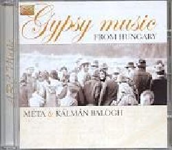 META & BALOGH KALMAN :  GYPSY MUSIC FROM HUNGARY  (ARC)

mid-price - Durante gli anni '70 alcuni giovani artisti ungheresi, soprattutto musicisti e ballerini, iniziarono ad interessarsi alla cultura ed alla ricca tradizione popolare del proprio paese, con la positiva conseguenza che la musica popolare ungherese raggiunse un nuovo e migliore status artistico. Furono aperte sale da ballo dove i giovani potevano cantare e ballare e dove i migliori gruppi folk presentavano il proprio repertorio. La gente scopr che in Ungheria, oltre alle romantiche melodie gypsy puszta conosciute grazie all'operetta, esisteva anche un'autentica musica popolare caratterizzata da valori pi profondi. Il gruppo Mta, fondato nel 1983 e formato da musicisti professionisti ed insegnanti, con un repertorio di brani e balli dalle diverse regioni dell'Ungheria suonati con strumenti tradizionali,  il rappresentante pi significativo di questo nuovo movimento musicale. Kalman Balogh, il pi famoso tra gli interpreti del tradizionale cimbalom magiaro, ha imparato a suonare questo strumento grazie al nonno musicista Elemer Balogh che svel al nipote tutti i suoi segreti, aiutandolo a mantenere viva una tradizione quasi scomparsa. Il progenitore del cimbalom (il dulcimer ungherese) sembra essere il santur indiano, portato in Europa intorno al XV secolo nel corso della migrazione dei gypsy che, partiti dal Rajasthan hanno raggiunto ogni angolo dei cinque continenti. Gypsy Music from Hungary con le meravigliose parti vocali, le suggestive note di violino, viola, violoncello, clarinetto e flauto propone il fiorente repertorio popolare ungherese, trasportando l'ascoltatore nelle variopinte atmosfere tzigane.