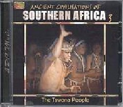 VARIOUS :  ANCIENT CIVILISATIONS OF SOUTHERN AFRICA 3 - THE TSWANA PEOPLE  (ARC)

mid-price - Esistono attualmente pi di 59 trib nell'Africa meridionale che vengono identificate con il nome Tswana. I primi Tswana ad essere arrivati nell'Africa meridionale nel XIV secolo sono due gruppi, appartenti in origine alla stessa famiglia. La popolazione Tswana  pacifica e socievole, con una forte propensione per la musica e la danza che hanno sempre un carattere gioioso e positivo; i testi dei canti popolari raccontano storie che insegnano la vita e riflettono la profonda spiritualit di questo popolo. Ancient Civilisations of Southern Africa 3 - The Tswana People contiene meravigliosi brani tradizionali e contemporanei della zona vicino alla citt di Mafikeng, nella provincia nord occidentale del Sudafrica. Mafikeng  situata vicino al confine tra Sudafrica e la repubblica del Botswana , nome che deriva dalla lingua Tswana e che significa luogo della pietra. Proprio fuori da Mafikeng c' un centro culturale chiamato Lotlamoreng, fondato nel 1993 dal famoso saggio africano Credo Mutwa:  proprio qui che un gruppo di artisti Tswana, tra i quali gli interpreti di questo album, si sono dati il nome di Serankure Music Arts, dedicandosi alla salvaguardia del proprio patrimonio culturale. Ancient Civilisations of Southern Africa 3 - The Tswana People propone canti a cappella della tradizione Tswana, accompagnati dal ritmo del battito delle mani degli interpreti e da strumenti tipici come marimbas e tamburi di varie forme e misure. Ancient Civilisations of Southern Africa 3 - The Tswana People   un album colorato che riflette alla perfezione le tante e preziose sfumature della cultura tswana sudafricana.