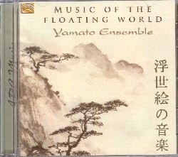 YAMATO ENSEMBLE :  MUSIC OF THE FLOATING WORLD  (ARC)

Ukiyo-e  un termine giapponese che significa 'immagine del mondo fluttuante' ed indica un genere di stampa artistica realizzata su blocchi di legno. Quest'arte che si  sviluppata nel paese del sol levante tra il XVII e il XX ha avuto i suoi pi importanti rappresentati in Katsushika Hokusai, Utagawa Hiroshige e Kitagawa Utamaro. Con 'mondo fluttuante' si allude ad una realt che  sempre in movimento, che scorre senza mai rimanere uguale a se stessa. Il soggetto principale di queste rappresentazioni era la vita della citt, popolata da grossi lottatori di sumo, cortigiane, poeti e teatranti, un mondo in cui non mancava mai l'elemento acqua che appariva di volta in volta sotto forma di mare, ruscelli e laghi. L'ensemble Yamamoto propone Music of the Floating World, splendide melodie e poesie giapponesi tradizionali risalenti al XVII secolo che raccontano in musica la bellezza delle 'immagini del mondo fluttuante'. Con una strumentazione tradizionale che comprende shamisen (banjo a tre corde dal manico molto lungo), koto (arpa distesa a 13 corde) e shakuhachi (flauto in bamb), Music of the Floating World fa conoscere all'ascoltatore il fascino ammaliante e senza tempo della cultura giapponese, non limitandosi alla musica, ma spaziando anche tra poesia ed arte figurativa. L'album  arricchito da un libretto con interessanti note informative sugli interpreti, la cultura giapponese e su ciascun brano presentato.