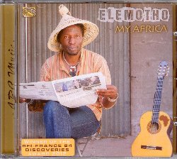 ELEMOTHO :  MY AFRICA  (ARC)

Vincitore nel 2012 del France 24 Discovery Award, il musicista e compositore namibiano Elemotho si contraddistingue per l'originalit� delle sue creazioni che non si omologano alle sonorit� commerciali, ma tentano percorsi pi� originali che lasciano ampio spazio alla sperimentazione ed alla contaminazione. My Africa, ultimo eccellente album dell'artista namibiano, comprende canzoni originali cantate in setswata, sua lingua madre, ma anche in inglese ed altri idiomi della Namibia. La musica di Elemotho, creata dalle note di chitarre, basso, flauto e percussioni della tradizione africana, contiene ritmi provenienti dal deserto del Kalahari oltre a sonorit� etniche e globali. My Africa propone all'ascoltatore un particolare percorso sonoro in cui ad esempio � possibile ascoltare la tipica invocazione alla pioggia insieme ad enfatici messaggi indirizzati ai tempi moderni. Elemotho ha creato un album che � fuoco, passione ed estasi, con ritmi contagiosi a cui � impossibile resistere.