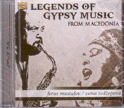 MUSTAFOV FERUS & REDZEPOVA ESMA :  LEGENDS OF GYPSY MUSIC FROM MACEDONIA  (ARC)

Ferus Mustafov, nato a Shtip, un piccolo villaggio nella parte orientale della Macedonia,  attualmente considerato uno dei migliori musicisti della tradizione folk balcanica: a soli 17 anni ha iniziato a tenere concerti in tutto il mondo, diventando uno dei direttori della programmazione televisiva e radiofonica di Skopje dedicata alla musica rom. Esma Redzepova  una vera e propria leggenda vivente: originaria di Skopje, in Macedonia, questa brillante interprete dalla voce ammaliante fu notata a soli 14 anni dal famoso musicista Stevo Teodosievski che la aiut a coltivare il suo talento. Oggi Esma Redzepova tiene concerti nei pi bei teatri del mondo, ammaliando il pubblico con le sue 400 registrazioni che le hanno fatto conquistare il prestigioso titolo di 'regina della musica gypsy'. Legends of Gypsy Music from Macedonia propone alcune delle pi belle interpretazioni della vocalista, accompagnata dalle affascinanti melodie del sassofono di Ferus Mustafov, noto anche come 'Re Ferus'. Legends of Gypsy Music from Macedonia riunisce il Re e la Regina della musica balcanica, i soli in grado di farci conoscere  la vera bellezza della tradizione musicale macedone.