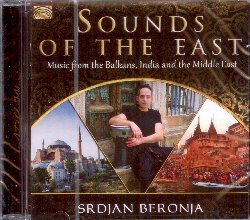 BERONJA SRDJAN :  SOUNDS OF THE EAST - MUSIC FROM THE BALKANS, INDIA AND MIDDLE EAST  (ARC)

Srdjan Beronja  un percussionista, musicologo, compositore e scrittore serbo che ha lasciato la sua citt, Novi Sad, dopo i bombardamenti del 1999 e la conseguente instabilit socio-politica del 2000. Nel 2001 Beronja  andato in India dove ha studiato la tabla nella citt di Varanasi, come discepolo di Vikas Tripathi e del maestro Pt. Samta Prasad: da questa meravigliosa esperienza  nato il disco, sempre pubblicato a casa Arc, The Sounds of Varanasi - A Unique Journey Through the Holy City. Successivamente l'intraprendente musicista serbo  andato nei Balcani, in medioriente e nel subcontinente indiano, per poi trasferirsi a Seattle negli Stati Uniti, dove ha iniziato a dedicarsi anche alla musica da camera. Sounds of the East - Music from the Balkans, India and Middle East, un disco che simbolicamente segna il ritorno di Srdjan Beronja nei Balcani, in India e nel medioriente,  un album veramente unico che custodisce il cuore musicale di queste regioni. Con intime registrazioni di musiche tradizionali balcaniche, indiane e mediorientali, Srdjan Beronja offre un percorso musicale coinvolgente che permette all'ascoltatore di rivivere, comodamente seduto sul divano di casa propria, le straordinarie emozioni dei lunghi viaggi fatti dal musicista serbo intorno al mondo.