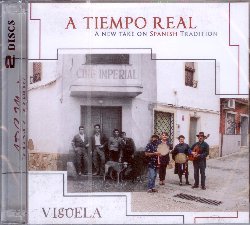 VIGUELA :  A TIEMPO REAL - A NEW TAKE ON SPANISH TRADITION  (ARC)

I musicisti della formazione Viguela, quintetto originario della comunit autonoma spagnola di Castilla-La Mancha che ha dato i natali a Don Quixote, sono impegnati da oltre trent'anni nel preservare la musica tradizionale della propria terra. Nel 2014 i Viguela hanno iniziato a rivedere il proprio approccio interpretativo, cercando di focalizzarsi soprattutto su un'interpretazione personale e sulla musicalit e spostando invece in secondo piano quello che riguarda la rigida tecnica accademica. Definiti dal World Music Central uno dei gruppi folk pi significativi, direttamente dal cuore della Spagna e da Folkways un gruppo pieno di creativit, ottimismo e gioia, i Viguela presentano il loro nuovo album A Tiempo Real - A New Take on Spanish Tradition. Si tratta di un disco intenso da cui emerge la profonda sensibilit musicale ed anche la precisione tecnica di questa eccellente formazione che, oltre a partecipare ai pi rinomati festival musicali come Womad, ama anche esibirsi per le strade spagnole regalando al pubblico spettacoli davvero notevoli.