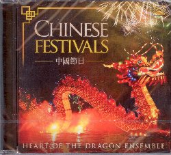 HEART OF THE DRAGON ENSEMBLE :  CHINESE FESTIVALS MUSIC  (ARC)

mid-price - Heart of the Dragon Ensemble  una formazione composta da eccellenti musicisti professionisti cinesi che tiene regolari concerti e programmi educativi nel Regno Unito. Oltre a suonare strumenti tradizionali e classici della musica cinese, il gruppo crea anche nuove composizioni che vanno ad arricchire il prezioso patrimonio musicale del paese. Il fondatore e leader della formazione, Jiang Li,  un musicista molto famoso ed apprezzato in Cina, che tra i tanti traguardi raggiunti si  anche piazzato tra i finalisti del prestigioso premio Pearl Award nella categoria 'Eccellenza creativa'. In Chinese Festivals Music Jiang Li propone composizioni proprie, scritte in occasione di svariati festival. In Cina, infatti, festival e musica vanno da sempre di pari passo: musica, danza ed arti di strada aggiungono colore al festival, spazio che offre a queste arti la possibilit di farsi conoscere. Chinese Festival Music propone un'eccellente selezione di musica che racconta la storia dei festival cinesi: le melodie liriche di erhu e xiao richiamano il giorno di San Valentino (Valentine Melody, Moonlight on Spring Water), i tamburi del raccolto sono quelli che si usano durante la festa di met autunno (Autumn Celebration), e le fluide melodie del guzheng rappresentano antiche storie mitiche (Four Pieces of Silk). Con un libretto contenente interessanti informazioni sulla musica cinese, Chinese Festivals Music  un viaggio alla scoperta delle ammalianti sonorit del paese pi popoloso al mondo.