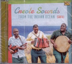 SAKILI :  CREOLE SOUNDS FROM THE INDIAN OCEAN  (ARC)

Il trio Sakili proviene dall'isola di Rodrigues, un lembo di terra che  parte dell'arcipelago vulcanico delle Mascarene, situato a circa 580 km a est della Repubblica di Mauritius, nel mezzo del vasto Oceano Indiano. Creole Sounds from the Indian Ocean  un mix vibrante di musica creola, nello specifico dell'isola di Rodrigues. Le suggestive melodie del disco di casa Arc presentano influenze europee, dovute alle passate dominazioni francesi, portoghesi ed inglesi, ed africane dovute alla presenza sull'isola degli schiavi neri. Queste suggestioni si fondono armoniosamente con i ritmi del tipico tamburo locale, chiamato sega, per dare vita ad unici arazzi sonori capaci di incantare chi ascolta. Francis Prosper, Vallen Pierre Louis e Ricardo Legentil, i membri di Sakili, sono degli eccellenti interpreti di sega che, nel 2019, si sono uniti sotto la direzione artistica del mauriziano Percy Yip Tong per intraprendere un tour europeo. Con i ritmi del sega e le ipnotiche voci degli interpreti, Creole Sounds from the Indian Ocean  un album che ammalia e che fa conoscere all'ascoltatore una tradizione musicale meravigliosa e purtroppo ancora poco nota.