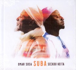 SOSA OMAR / KEITA SECKOU :  SUBA  (ARC)

Nella sua carriera il pianista jazz cubano, sette volte nominato ai Grammy, Omar Sosa ha sempre esplorato le diverse culture musicali africane e le loro connessioni con le sue radici afro-cubane, fondendo nelle sue opere suoni tradizionali e contemporanei. Il senegalese Seckou Keita  probabilmente diventato il maestro di kora pi influente e stimolante della sua generazione, un musicista eccezionale e carismatico ed un moderno cittadino globale, le cui creazioni sono portatrici di pi di sette secoli di tradizione culturale. Scritto e registrato durante il periodo del lockdown, Suba, che in lingua mandinka significa alba,  il secondo album del virtuoso pianista e del maestro di kora. Il disco  un inno alla speranza, ad una nuova alba di compassione e ad un cambiamento vero del mondo post-pandemico, ma soprattutto  un sentito appello alla pace ed all'unit. Suba  un disco da non perdere che All About Jazz ha definito una pura espressione di gioia che emette raggi di luce attraverso il suono.