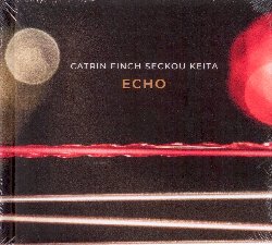 FINCH CATRIN / KEITA SECKOU :  ECHO  (ARC)

Echo celebra il decimo anniversario di una straordinaria collaborazione tra due straordinari musicisti: l'arpista gallese Catrin Finch e l'eccellente musicista senegalese di kora Seckou Keita. Dopo i precedenti dischi Clychau Dibon del 2013 e Soar del 2018, Echo segna la terza parte di questo proficuo sodalizio artistico. L'arpa e la kora condividono secoli di storia e Catrin e Seckou creano un dialogo unico tra i due strumenti, dando vita a un'alleanza musicale di rara empatia, ispirata da differenze e somiglianze. Descritta da Songlines Magazine come una delle collaborazioni pi significative di questo decennio, l'unione tra Finch e Keita ha creato musica che fonde elementi tradizionali e moderni, mettendo insieme musica classica occidentale, musica celtica, folk e musica tradizionale dell'Africa occidentale. Echo, come ha scritto Robin Denselow su The Guardian,  l'emozionante dimostrazione di come due virtuosi musicisti sono riusciti a unire due culture diverse.