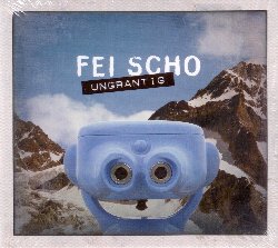 FEI SCHO :  UNGRANTIG  (GALILEO)

Sin dalla loro formazione nel 2003 i Fei Scho hanno proposto attraverso la loro musica quello che pi tardi sarebbe stato riconosciuto a livello internazionale come il vero spirito della world music. Vale a dire, sviluppare in modo naturale le proprie tradizioni libere da stereotipi, avendo la necessaria consapevolezza di s da poter integrare elementi stilistici moderni e stranieri, alleati naturali delle proprie radici. I Fei Scho interpretano in modo originale la musica tradizionale laendler e zwiefacher con il bandoneon, lo djembe, o altri strumenti provenienti da culture musicali differenti. Con uno stile unico i Fei Scho praticano e rinnovano il canto tradizionale bavarese, attenti a conservare il proprio dialetto, cos che finalmente anche la Baviera possa apparire nella mappa della world music. Il loro nuovo cd Ungrantig mostra lo stato d'animo allegro e il lato divertente della cultura bavarese in contrasto con l'immagine tipica che se ne ha all'estero. I cinque musicisti che compongono il gruppo hanno un background molto ricco di esperienza in campo musicale avendo collaborato per anni in altri ensemble della Baviera come i Modern Roots o insieme a formazioni illustri come Massel Tov, Les Derhosn, Babba e Zittu, Cordon Blech e l'orchestra d'archi Fraunhofer. Ungrantig  un album di composizioni originali e raffinate, sorprendenti e semplicemente superbe. Canzoni pop anni venti, musica funk, flauto magico bretone o suoni orientali di meditazione, vengono miscelati in chiave ironica alla tradizione bavarese creando un mix unico e assolutamente originale. Tutto questo fa di Ungrantig un documento musicale importante che testimonia l'inizio di una nuova epoca musicale della Baviera.