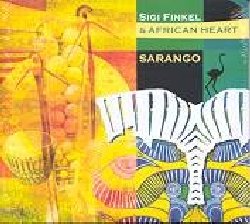 FINKEL SIGI :  SARANGO  (BLUE FLAME)

Ancora una volta insieme ai suoi African Heart, con cui dal 1997 condivide il palcoscenico nei numerosi concerti ai principali festival europei dedicati alla world music, Sigi Finkel propone il suo nuovo album Sarango che  una splendida miscela di percussioni tribali africane, incantevoli strumenti a fiato e mistiche parti vocali. Gli African Heart sono il cuore pulsante dell'album: composti dai due virtuosi interpreti del djemb Mamadou Diabate e Madou Kone, entrambi del Burkina Faso e dal vocalista e percussionista senegalese Lamzo Ba, insieme al sax di Sigi ed agli altri musicisti, l'ensemble festeggia le principali cerimonie tribali accompagnandole al canto ed alla sacra voce dei tamburi. Sarango  ideale per elettrizzare l'atmosfera o per dare una sferzata di ritmo in un momento opaco della giornata.