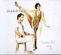 JAZZAMOR :  BEAUTIFUL DAY  (BLUE FLAME)

C' qualcosa che rende uniche le sonorit dei Jazzamor: un sound che non assomiglia ad altri e che  ideale per creare una piacevole l'atmosfera. Anche con il loro quarto album Beautiful Day Bettina Mischke e Roland Grosch sono riusciti a realizzare 12 perle sonore, ciascuna sfavillante di diversi colori, influenzate da nu bossa, soul, jazz e sonorit latine. Diversamente dai primi tre album, tutti prodotti in tempi piuttosto lunghi, Beautiful Day  stato inciso e realizzato in sole otto settimane di studio grazie all'approccio molto intenso ed ispirato del gruppo, sollecitato dalla Ferrero a realizzare la colonna sonora per lo spot celebrativo del 40 anniversario di una delle barrtte di cioccolato che hanno reso famosa l'azienda italiana nel mondo. Un album fresco che si ascolta con piacere dall'inizio alla fine, perfetto per accompagnarti in macchina, come sottofondo per le tue migliori serate con gli amici o per farti compagnia quando ti stai godendo il tuo cioccolato preferito...