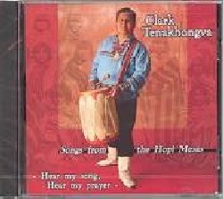 TENAKHONGVA CLARK :  HEAR MY SONGS, HEAR MY PRAYER  (CANYON)

La nazione Hopi prende il nome dall'antico termine nativo hopituh che significa 'coloro che vivono rispettando le regole hopi': per millenni gli Hopi hanno vissuto nei grandi deserti situati nel sud-ovest degli attuali Stati Uniti ed in sintonia con queste ancestrali tradizioni lo stimato vocalista Clark Tenakhongva cattura lo spirito del gentile approccio alla vita dei Nativi hopi. La societ hopi - che ha il suo cuore pulsante nell'enorme riserva in Arizona concessa nel 1882 ai pochi Hopi sopravvisuti -  suddivisa in 24 clan ciascuno dei quali dedicato ad elementi, piante ed animali (clan dell'acqua, del grano, del coniglio, etc.) ed a ciascun membro del clan sono assegnate varie responsabilit: i rituali tradizionali sono tenuti in luoghi sacri chiamati kiva dove vengono tramandati di generazione in generazione gli antichi insegnamenti etici e spirituali. In Hear My Song, Hear My Prayer, sottotitolato Songs from the Hopi Mesas, le invocazioni per accompagnare la danza della pioggia si alternano a canzoni che celebrano la bellezza e l'armonia della natura, accompagnate dai ritmi e della melodie che da secoli arricchiscono le danze cerimoniali ed i rituali del popolo hopi.