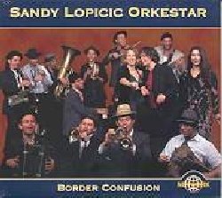 LOPICIC SANDY ORKESTAR :  BORDER CONFUSION  (NETWORK)

La diversit multiculturale dei Balcani ci appare sotto una luce del tutto nuova con le canzoni elegiache e le musiche selvagge dell'Orchestra di Sandy Lopicic, pianista ed arrangiatore affiancato da una big band non dogmatica (!?) di 15 elementi, capace di ignorare e superare qualsiasi confine.  Il line-up  spettacolare: tre fantastiche vocaliste da Bosnia, Serbia e Kosovo che raggiungono un'armonia impensabile riuscendo a mantenere perfettamente la loro individualit, unite ad un manicomio di musicisti composto da una possente sezione fiati di 5 elementi, pianoforte, basso, batteria, fisarmonica, violino e organetto.  Musiche che possono far ricordare Goran Bregovic e la No Smoking Orchestra di Emir Kusturica ma forse ancora pi coinvolgenti e scatenate tanto da scavalcare questi due acts divenuti ormai celebrit internazionali. Best seller.