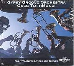 GYPSY GROOVZ ORCHESTRA GOES TUTTIMUNDI :  NIGHT TRAIN FOR LOVERS AND THIEVES  (NETWORK)

Un colpo di fortuna per la storia della musica: su invito di casa Network, impegnata nella produzione del dvd Golden Brass Summit - Fiestamania! che documenta l'incredible atmosfera del leggendario festival di Guca, alcuni dei migliori artisti balcanici - sempre in fortissima competizione tutti gli anni al festival - si sono riuniti per una session davvero storica ed irripetibile. Appena arrivati a Guca si sono messi immediatamente all'opera e, con le necessarie forniture di bibite e cibo, per giorni non hanno smesso un minuto di suonare. I 50 e pi musicisti della neonata Gypsy Groovz Orchestra Goes TuttiMundi hanno suonato come rapiti dal delirio musicale, raggiungendo l'apice nella suite Festival Topple Vode (Hot Water Festival): 35 minuti di festa balcanica con tutti gli ottoni - trombe, tube, sassofoni - in piena libert, in un tripudio di assoli mozzafiato o accompagnati da fisarmoniche, violini, chitarre e percussioni. Ma per completare Night Train for Lovers and Thieves, dopo aver caricato le registrazioni su un profilo di Facebook, una serie di musicisti da tutto il mondo ha potuto partecipare a questa inusuale festa balcanica mondiale. Lo spettacolare cd - un'ora di ritmi contagiosi che ti catapultano in pieno festival, a Guca -  arricchito da un sostanzioso libretto con foto, testi ed informazioni che documentano questo imperdibile progetto.