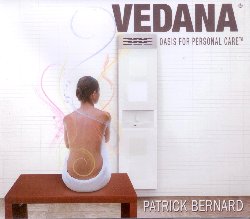 BERNARD PATRICK :  VEDANA - OASIS FOR PERSONAL CARE  (DEVI)

Vedana  un termine buddista che pu essere tradotto in italiano con 'sensazione' ed indica quello che si prova quando si viene a contatto con il mondo esterno per mezzo dei sensi. Vedana - Oasis for Personal Care  un'esperienza sonora disegnata da Patrick Bernard con la collaborazione dell'eccellente musicista Robert Lafond Mahavirya, per offrire all'ascoltatore una vera oasi di benessere sonoro. L'album  composto da quattro lunghi brani, ciascuno della durata di 15 minuti e ciascuno composto usando frequenze diverse che trasportano l'ascoltatore in un viaggio sensoriale estremamente appagante. Vedana - Oasis for Personal Care  un album da ascoltare quando si ha bisogno di un'atmosfera rilassante, durante un massaggio, durante un bagno caldo o semplicemente per scaricare le tensioni accumulate nel corso della giornata. Con una strumentazione che comprende chitarra, tastiere, arpa, percussioni, sintetizzatore ed il dolce rumore delle onde del mare, Vedana - Oasis for Personal Care  la colonna sonora ideale per un qualificato centro benessere o per una raffinata spa.