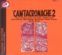 VARIOUS :  CANTACRONACHE 2  (NOTA)

Collettivo di musicisti, poeti ed intellettuali fondato a Torino nel 1957 dal cantautore e musicologo Michele Luciano Straniero e dall'etnomusicologo e compositore Sergio Liberovici, i Cantacronache sono da molti considerati i pionieri del cantautorato impegnato italiano. Tra gli autori spiccano Italo Calvino, Franco Fortini, Umberto Eco e Gianni Rodari; nel ruolo di musicisti e compositori hanno dato il loro apporto Sergio Liberovici, Fausto Amodei, oltre a Valentino Bucchi e Fiorenzo Carpi; come interpreti invece si sono distinti Pietro Buttarelli, Franca di Rienzo, Edmonda Aldini, Glauco Mauri, solo per citarne alcuni. Cantacronache 2, originariamente pubblicato da Albatros su vinile nel 1958 e oggi ristampato su cd, propone una carrellata di canzoni tra cui Dove vola l'avvoltoio, Le cose vietate, Partigiano sconosciuto, Qualcosa da aspettare, Il trionfo dello zero ed altre ancora, interpretate da grandi artisti.