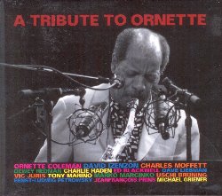 VARIOUS :  A TRIBUTE TO ORNETTE  (JAZZWERKSTATT)

Il prezioso cofanetto A Tribute to Ornette  un viaggio musicale suddiviso in tre volumi, alla scoperta del meraviglioso universo sonoro di Ornette Coleman. Nel primo volume, Turnaround (JW 79), David Liebman (sax tenore e soprano, flauto in legno), insieme a Vic Juris (chitarra elettrica ed acustica), Tony Marino (basso acustico) e Marko Macinko (tamburi e percussioni), interpreta tutte composizioni di Ornette Coleman, ad eccezione del brano di chiusura The Sky che  un originale dello stesso Liebman. Registrato nel gennaio del 2009, Turnaround  un sentito omaggio di David Liebman al grande maestro americano. Il secondo volume Ornette et Cetera (JW 115) ha come protagonisti Uschi Bruening (voce), Ernst-Ludwig Petrowsky (alto sax, clarinetto, flauto), Jeanfrancois Prints (chitarra) e Michael Griener (percussioni), eccellenti interpreti che non imitano la musica di Ornette Coleman, ma interpretano il suo spirito, spingendo gli originali del quartetto in una dimensione del tutto innovativa. Il cofanetto A Tribute to Ornette si chiude con Live (JW 154), album che propone la registrazione live del concerto che si  tenuto a Copenhagen il 30 novembre del 1965 in cui Coleman (sax alto, tromba, violino) era sul palco insieme a David Izenzon (basso) e Charles Moffett (percussioni), e la registrazione del concerto di Belgrado del 2 novembre del 1971 con Coleman (sax alto, tromba, violino) affiancato da Dewey Redman (sax tenore) Charlie Haden (basso) e Ed Blackwell (percussioni). A Tribute to Ornette  veramente uno splendido tributo allintramontabile sassofonista e compositore americano.