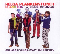 PLANKENSTEINER HELGA / PLANKTON :  LIEDER/SONGS  (JAZZWERKSTATT)

A me piacciono queste canzoni pi di tutte e piaceranno anche a voi scrisse Franz Schubert sul suo ciclo di Lieder Winterreise. Nel loro nuovo disco Lieder/Songs, Helga Plankensteiner ed i Plankton spingono alcuni brani del ciclo del maestro austriaco verso nuovi orizzonti, alla scoperta dei mulini stilistici del jazz che apriranno loro nuove ed inaspettate prospettive sonore. Insieme a Matthias Schriefl (tromba, corno alpino), Gerhard Gschlossl (trombone), Enrico Terragnoli (chitarra, banjo), Nelide Bandello (batteria), Helga Plankensteiner (sax baritono, clarinetto, voce) e Michael Losch (arrangiamenti), hanno trovato una loro originale chiave di lettura per interpretare l'opera di Schubert. Come spesso avviene negli album della Plankensteiner, la track list contiene alcuni 'intrusi': in questo caso si tratta della lirica Ich Halte Ihr die Augen Zu del poeta tedesco Heirich Heine (1797-1856), interpretata come introduzione dell'album e del brano Kann Denn Liebe Sunde Sein del compositore berlinese Lothar Bruhne (1900-1958), suonata in modo davvero non convenzionale. Lieder/Songs  un album per chi ha voglia di paesaggi musicali evocativi, creativi ed incredibilmente stupefacenti, in perfetto equilibrio tra tradizione e modernit.