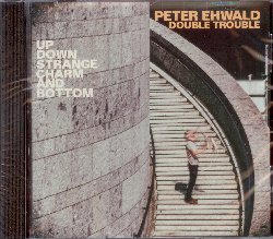 EHWALD PETER :  UP DOWN STRANGE CHARM AND BOTTOM  (JAZZWERKSTATT)

Up Down Strange Charm and Bottom che d'impatto potrebbe ricordare dei bizzarri passi di danza, sono invece i nomi dei quark, i costituenti fondamentali della materia. Alcuni sostengono che nessun quark in un nucleo atomico si muova senza che lo faccia anche la sua controparte in un altro nucleo, anche se quest'ultimo si trovasse dall'altra parte del globo. Questi processi che si svolgono a livello subatomico sono persino attribuiti a fenomeni come l'amore a prima vista. Come minuscole parti all'interno di un nucleo atomico, Peter Ehwald (sax tenore e soprano) e i Double Trouble, ossia Robert Landfermann (contrabbasso), Andreas Lang (contrabbasso) e Jonas Burgwinkel (batteria), sembrano pulsare al ritmo delle loro suggestive improvvisazioni. Le sonorit del sax di Ehwald riecheggiano nelle vibrazioni dei due bravissimi contrabbassisti e nel ritmo del batterista, dando vita ad un corpo sonoro compatto che si fa spazio nelle composizioni del leader sassofonista, sviluppando un linguaggio tonale unico nel suo genere. L'eredit jazz  presente in Up Down Strange Charm and Bottom e d'altronde  da sempre alla base dell'originale ricerca musicale dei Double Trouble.