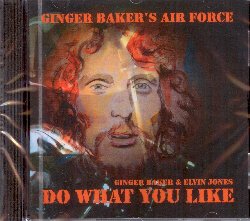 BAKER GINGER & JONES ELVIN :  DO WHAT YOU LIKE  (ITM)

Dopo aver scritto importanti pagine della storia della musica insieme ai Cream e successivamente al supergruppo Blind Faith, Ginger Baker decise di pubblicare il suo primo album da solista con la Ginger Baker's Air Force, una formazione di dieci elementi che mescolava blues, jazz, rock e musica etnica africana, di fatto la prima world music band della storia. L'esperienza del gruppo dur per circa un anno dalla fine del 1969 ai primi mesi 1971: l'ultimo tour cominci il 29 gennaio del 1971 a Leeds, nella contea inglese del West Yorkshire ed il giorno successivo gli Air Force suonarono nel Lyceum di Londra, dove ebbe luogo l'atteso incontro tra i due grandi percussionisti Elvin Jones e Ginger Baker. Do What You Like propone la quintessenza dell'esperienza della Ginger Baker's Air Force. L'album si apre con Let Me Ride, I Dont' Want To Go On Without You e You Wouldn't Believe It, registrati nell'ottobre del 1970 e si chiude con Airforce Jam registrata alla City Hall di Sheffield nel dicembre del 1970. Nel centro pulsante del disco di casa Itm troviamo il brano Do What You Like, registrato al teatro Lyceum di Londra il primo febbraio del 1971, in cui Baker e Jones si esibiscono in una sopraffina battaglia a colpi di tamburo, dimostrando tutto il loro incredibile talento. Il 20 febbraio del 1971 la Ginger Baker's Air Force tenne il suo ultimo concerto in Inghilterra. Ascoltando Do What You Like si capisce perch la Air Force di Ginger Baker riusc ad entrare a far parte della storia della musica in soli 14 mesi di vita.