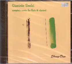 SCELSI GIACINTO :  COMPLETE WORKS FOR FLUTE & CLARINET  (COL-LEGNO)

Giacinto Scelsi  nato nel 1905 nella piccola cittadina di Arcola in provincia di La Spezia. Seguendo la disciplina di Arnold Schoenberg, il compositore ligure divenne uno dei primi musicisti italiani ad avvicinarsi alla dodecafonia. In Complete Works for Flute & Clarinet il flautista Stefan Fischer ed il clarinettista Michael Raster interpretano le opere di Scelsi, trascritte per l'occasione da Raster che, nel portare a termine questo lavoro, fece molta attenzione a non tradire la volont originale del compositore. Complete Works for Flute & Clarinet  un album che offre una grande variet di soluzioni musicali: in Maknongan la concentrazione  tutta puntata su un solo tono, in Piccola Suite c' invece un dialogo virtuoso tra gli strumenti, mentre in Krishna e Radha  l'improvvisazione ad avere la meglio. Scelsi  da considerare uno dei musicisti pi originali del 1900 e Complete Works for Flute & Clarinet ne  un'evidente dimostrazione.