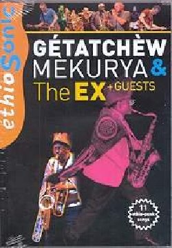 MEKURYA GETATCHEW & THE EX :  DVD / ETHIOSONIC  (BUDA)

L'incontro fra il mitico gruppo olandese The Ex ed il leggendario sassofonista etiope Getatchew Mekurya ha dato alla luce un cd audio (Terp Records) ed una serie di concerti davanti ad un pubblico sempre entusiasta, in diverse citt europee, fino al concerto di chiusura del tour al Banlieues Bleues Festival in Francia. Il dvd di Stephane Jourdain Ethiosonic si muove fra la concentrazione delle prove in studio e l'energia del concerto. La maggior parte delle composizioni proviene dal repertorio etiope e sebbene The Ex non parlino amarico e Mekurya capisca solo poche parole d'inglese, la comunicazione scaturisce naturale fra i musicisti, con un linguaggio basato sulla sensibilit, trovando soluzioni artistiche e sonore inusuali e quell'energia che nasce dal piacere immediato del suonare insieme.