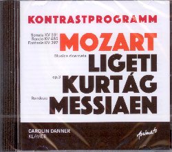 DANNER CAROLIN :  KONTRASTPROGRAMM  (ANIMATO)

Come si pu intuire dal titolo, alla base di Kontrastprogramm, ultima pubblicazione dell'eccellente pianista tedesca Carolin Danner, c' il concetto di contrasto, soprattutto quello tra l'intuizione emozionale e la logica razionale. Le opere interpretate da Danner coprono un lasso di tempo di quasi due secoli: ci sono lavori di Wolfgang Amadeus Mozart e di importanti compositori del XX secolo come Gyorgy Ligeti (1923-2006), Oliver Messiaen (1908-1992) e Gyorgy Kurtag. Anche pensando al metodo compositivo di questi geni della musica si pu parlare di contrasto: mentre Mozart componeva intuitivamente e le sue idee sembravano sgorgare magicamente dalla sua penna, Ligeti e Kurtag componevano in modo pi ragionato che intuitivo, facendo addirittura riferimento ad alcuni processi matematici. Kontrastprogramm  un disco avvincente in quanto gli straordinari capolavori di questi grandi compositori sono interpretati dalla pianista tedesca in modo del tutto personale, soprattutto per quello che riguarda alcuni dettagli. Per esempio Danner omette l'usuale finale in re maggiore dell'opera Fantasia in re minore di Mozart, aggiunto da alcuni contemporanei del compositore: lei preferisce piuttosto chiudere l'opera con un tocco personale che conferisce al pezzo una certa suspence. Kontrastprogramm di Carolin Danner  una sintesi evocativa di contrasti personali e musicali, dove le composizioni di Mozart e le opere caratterizzate da uno spirito pi moderno, riprendono vita e guadagnano nuove prospettive attraverso l'ispirata e personale interpretazione di Carolin Dammer.