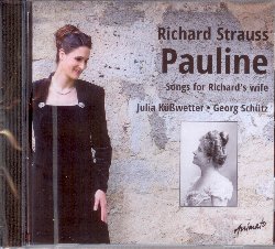 KUSSWETTER JULIA :  PAULINE - SONGS FOR RICHARD'S WIFE  (ANIMATO)

Il soprano Julia Kusswetter, accompagnata dall'eccellente pianista George Schutz, propone Pauline - Songs for Richard's Wife, un affascinante omaggio fatto con grande devozione e sicurezza stilistica, a Pauline de Ahna, la moglie del geniale compositore e direttore d'orchestra tedesco Richard Strauss. L'album di casa Animato � uno splendido ritratto musicale di Pauline, un'acclamata giovane cantante di Ingoldstadt che Strauss conobbe nel periodo in cui stava iniziando a stabilizzare la propria carriera. Pauline de Ahna era la figlia del maggiore generale bavarese Adolf de Ahna. I due si incontrarono nell'agosto del 1887 nella villa della famiglia Pschorr sul lago Starnberg. Pauline era un soprano considerato al di sopra della media la cui carriera, iniziata nel 1890 a Weimar, l'ha portata ad interpretare alcuni grandi ruoli scritti da Richard Wagner e Wolfgang Amadeus Mozart. Tuttavia la vita e la carriera di questa donna talentuosa e fuori dal comune � stata quasi totalmente votata al genio che era suo marito. I 21 pezzi dell'album appartengono a diversi periodi dell'appassionato ed a volte tempestoso rapporto che leg� Richard Strauss e Pauline de Ahna. Le prime 4 tracce di Pauline - Songs for Richard's Wife fanno parte di Madchenblumen op. 22, capolavoro scritto da Strauss nel periodo in cui conobbe quella che sarebbe diventata sua moglie. Malven, la traccia con cui si chiude l'album, � invece l'ultima canzone composta da Strauss che venne portata in scena per la prima volta nel 1985. In Pauline - Songs for Richard's Wife, la voce ammaliante di Julia Kusswetter fa rivivere l'incontro folgorante tra due grandi personalit�.