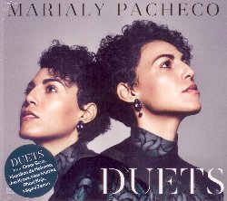 PACHECO MARIALY :  DUETS  (NEUKLANG)

In Duets la straordinaria pianista cubana Marialy Pacheco duetta con sei grandi musicisti, ossia Hamilton de Holanda (mandolino), Joo Kraus (tromba), Rhani Krija (percussioni), Max Mutzke (voce), Omar Sosa (piano, voce) e Miguel Zenon (sassofono), prendendo il meglio che ciascuno di essi ha da offrire. Tutti i duetti offrono comunicazione allo stato puro: si alternano eccellenti musicisti che conversano con la pianista e che allo stesso tempo intrattengono, raccontando storie affascinanti attraverso le note dei loro strumenti. Vengono raccontate storie, poste domande e date risposte, in dialoghi musicali pieni di contraddizioni, ironia e fascinazione, con momenti di grande intimit che si alternano ad accese discussioni. I duetti presuppongono la capacit di dialogare: si deve essere in grado di portare avanti una discussione costruttiva, di fare la propria parte e di suonare senza il bisogno di sovrastare il partner. Questa particolare forma musicale era gi stata sperimentata nel 1972, a Monaco di Baviera, da Gury Burton e Chick Corea: i due avevano finito le loro performance individuali ad un festival, quando l'organizzatore chiese loro di suonare insieme. 42 anni dopo fu lo stesso Chick Corea che, durante un concerto in occasione del Ruhr Piano Festival, chiese alla giovane pianista cubana, Marialy Pacheco, seduta tra il pubblico, di unirsi a lui per un duetto. Quando si ascolta Pacheco esibirsi la prima cosa che colpisce  il suo virtuosismo, il suo estro artistico e la sua gioia di suonare senza vincoli, libera dalla sua severa preparazione classica. Lei  pi una musicista che una pianista, un'artista navigata che non  interessata esclusivamente al jazz, ma alla musica in generale. I sei musicisti che hanno registrato Duets con Marialy Pacheco nei prestigiosi Bauer Studios, sono tutti accomunati da un certo cosmopolitismo: un portoricano che vive a New York (Miguel Zenon), un cubano di casa a Barcellona (Omar Sosa), un marocchino stabilitosi a Colonia (Rhani Krija), un genio brasiliano (Hamilton de Holanda), un trombettista da Ulm che ha registrato uno dei suoi album a l'Havana (Joo Kraus) ed un nativo della teutonica Waldshut-Tiegen noto in tutta Europa per la sua partecipazione all'Eurovision Song Contex (Max Mutzke). Musicisti che, stilisticamente parlando, non hanno i paraocchi, ma che sono appassionati ed autentici e dotati dei prerequisiti necessari per suonare in un duo: la capacit di ascoltare, la voglia di offrire al partner il meglio che si possiede ed il coraggio di lasciare il proprio ego fuori dalla porta dello studio di registrazione. Il risultato di questi straordinari incontri  Duets, un album che non  un mezzo della pianista cubana per dare sfoggio della sua maestria, ma un disco in cui si pratica la forma pi intima, diretta ed intensa di scambio musicale il cui unico scopo  la creazione di nuovi ed inesplorati sentieri musicali.