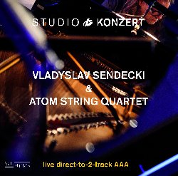 SENDECKI VLADYSLAV & ATOM STRING QUARTET :  STUDIO KONZERT  (NEUKLANG)

La serie Studio Konzert di casa Neuklang propone dischi audiophile in vinile vergine da 180 gr., registrati in presa diretta completamente in analogico e presentati in edizione limitata e numerata in una elegante confezione. La sala di registrazione degli studi Bauer  un luogo che ha ispirato molti eccellenti musicisti che hanno avuto il privilegio di utilizzare lo splendido pianoforte da concerto Steinway & Sons D-274 con il quale Keith Jarrett interpret alcune delle sue meravigliose melodie. L'ultimo nato della serie Studio Konzert vede la collaborazione di un pianista eccellente con un quartetto davvero unico nel suo genere. Vladyslav Sendecki  uno dei pianisti pi creativi dei nostri giorni, un musicista per cui la musica ha sempre significato libert. Libert e scambio di pensieri ed emozioni, con il pubblico, con altri musicisti e tra lo strumento e me stesso. Nel 1981, Sendecki cedette alla sua passione musicale ed emigr prima in Svizzera e poi in Germania, entrando in questo modo nel mondo jazz. Da quel momento  iniziata la sua strepitosa carriera che lo ha visto sul palco al fianco di grandi musicisti come Joe Henderson, Lenny White, Marcus Miller, Randy e Michael Brecker, Jaco Pastorius, Billy Cobham, Till Bronner e Klaus Doldinger, solo per citarne alcuni. Dal 1996  membro permanente della famosa NDR Big Band, ma nonostante il suo successo internazionale ed il suo attaccamento alla Germania che lo ha accolto, Vladyslav Sendecki non pu e non vuole rinnegare le sue radici polacche cos come il suo amore per la musica classica. Con la sua creativit ha scelto di abbattere quelle barriere artificiali che separano virtualmente jazz e musica classica, creandosi uno stile interpretativo e compositivo del tutto originale. Il suo amore per la musica che considera un collante globale sia a livello sociale che culturale,  alla base anche del suo ruolo di direttore artistico dello Star Jazz Festival. L'Atom String Quartet  indiscutibilmente uno dei quartetti d'archi pi affascinanti al mondo ed una delle migliori formazioni polacche. Usando strumenti di un ensemble di musica da camera (Dawid Lubowicz e Mateusz Smoczynski ai violini, Michal Zaborski alla viola e Krzysztof Lenczowski al violoncello) e con le radici ben piantate nella musica classica, il quartetto ha inaugurato nuovi orizzonti artistici in termini di suoni e strutture. La loro musica  molto pi che un ponte tra jazz e musica classica in quanto unisce melodie popolari polacche, suggestioni etniche appartenenti a diversi paesi del mondo e composizioni appartenenti all'ambito contemporaneo. L'ultima uscita della serie Studio Konzert  un viaggio appassionante tra popoli e culture che dimostra come per la musica non esistano barriere.