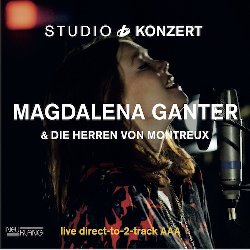 GANTER MAGDALENA & DIE HERREN VON MONTREUX :  STUDIO KONZERT  (NEUKLANG)

La serie Studio Konzert di casa Neuklang propone dischi audiophile in vinile vergine da 180 gr., registrati in presa diretta completamente in analogico e presentati in edizione limitata e numerata in una elegante confezione. La sala di registrazione degli studi Bauer  un luogo che ha ispirato molti eccellenti musicisti che hanno avuto il privilegio di utilizzare lo splendido pianoforte da concerto Steinway & Sons D-274 con il quale Keith Jarrett interpret alcune delle sue meravigliose melodie. Il nuovo disco della prestigiosa serie ha come protagonista un'artista che pu essere sia una comica dallo spirito libero che una diva esaltata. Che sia una pensatrice e cantautrice estasiata, un'amante desiderosa o una donna dotata di una gioia di vivere infantile, Magdalena Ganter interpreta molti ruoli, ma rimane sempre completamente se stessa. Nel 2011, l'attrice e musicista ha fondato il trio artpop berlinese Mockemaloer con il quale ha tenuto concerti in tutto il mondo di lingua tedesca e pi recentemente in Georgia e Cina, e con cui ha pubblicato tre album. Successivamente ha anche iniziato a pubblicare a suo nome, mentre nel disco Studio Konzert Ganter (voce, fisarmonica, pianoforte), che  anche la compositrice dei pezzi,  accompagnata da Simon Steger (voce, fisarmonica, chitarra, percussioni) e Ladis Tadaa Cinzek (violoncello). Questa esperienza nei Bauer Studios  una prova ulteriore della grande versatilit di un'artista che non ha mai paura di mettersi alla prova.