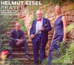 EISEL HELMUT :  PRAYER  (NEUKLANG)

Helmut Eisel  uno dei clarinettisti pi eclettici e creativi al mondo che arriv alla musica klezmer dopo aver conosciuto Giora Feidman, il musicista considerato 'il Re del klezmer'. E proprio il klezmer, come elemento di connessione di stili, persone e culture,  il marchio di fabbrica di Prayer. Il disco propone due duetti mozzafiato del clarinettista molto diversi tra loro ma ugualmente intensi: da un lato Klezmer im Elfenpalast con la grande arpista classica Birke Falkenroth e dall'altro Swinging Klezmer con lo straordinario pianista Sebastian Voltz. Il line-up si chiude con il bassista Stefan Engelmann che, dopo la morte dello storico chitarrista di Eisel, Michael Marx, si esibisce sempre pi spesso con il clarinettista tedesco. Prayer  un inno al klezmer che per Eisel significa: Esprimere la nostra gioia per ogni giorno che ci  permesso trascorrere su questa terra. Anche quando siamo tristi. Questo  ci che vogliamo esprimere nella nostra musica, questo  ci che vogliamo trasmettere al nostro pubblico. Preghiamo e speriamo sinceramente di non dimenticarlo mai!