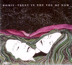 ROMIE :  TRUST IN THE YOU OF NOW  (CHAOS)

Dopo il loro primo ep Favorite Attic del 2017, il duo nu-folk di Francoforte Romie presenta il suo album di debutto Trust in the You of Now, rivelando i tratti distintivi del suono della formazione: armoniose parti vocali, un'ampia scelta per quanto riguarda la dinamica e lo stile, melodie emozionanti e distintive, arrangiamenti variegati e sperimentali, oltre ad una scrittura onesta ed autentica. Stilisticamente, Jule Heidmann e Paula Stenger amano attingere da varie tradizioni musicali, il che rende difficile catalogare lo stile del disco. I 10 brani in inglese oltre al pezzo in tedesco An Die Nacht formano un paesaggio caratterizzato da vette emozionali. La fragilit di I've Forgotten How to Sing contrasta con la spensieratezza jazzistica di 34 Cigarettes. In Once a Year I Fall in Love e Decade  evidente la passione del duo per il rock, mentre All is Gold and Green e Heading South affondano le radici nel folk e nell'America degli anni '60. Con Josie il duo Romie offre una canzone moderna e piacevole con un coro da stadio. Insomma i fan di The Staves, Milk Carton Kids, Damien Rice, Feist, John-Paul White, Erin Rae, Fleetwood Mac e Crosby Stills and Nash, cos come gli amanti della musica fatta a mano e dai testi onesti, ameranno Trust in the You of Now alla follia!