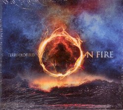 OLDFIELD TERRY :  ON FIRE  (GLOBAL SPIRIT)

Compositore e versatile polistrumentista, Terry Oldfield ha prodotto pi di 20 album oltre a molte colonne sonore per film e programmi televisivi. Con alle spalle una carriera iniziata nei primi anni '80, Oldfield non ha ancora esaurito la sua energia creativa ed oggi presenta il nuovo album On Fire.  L'artista scrive del suo ultimo progetto: Queste musiche sono arrivate con mia grande sorpresa negli ultimi sei mesi. Completamente al di fuori del mio consueto stile musicale, i brani volevano essere upbeat e moderni. I testi raccontano dei miei viaggi nel fuoco della creazione, il luogo in cui vita e morte appaiono in un momento di eternit come le uniche cose esistenti. Il mio pi grande desiderio  che queste canzoni possano raggiungere coloro che sono pronti ad ascoltare la chiamata del risveglio, ad entrare in questo fuoco, dove si trova la realizzazione della nostra vera natura. Con sonorit energizzanti e la voce suadente di Oldfield, On Fire  un disco intenso che stimola a guardarsi dentro alla ricerca della nostra vera essenza.